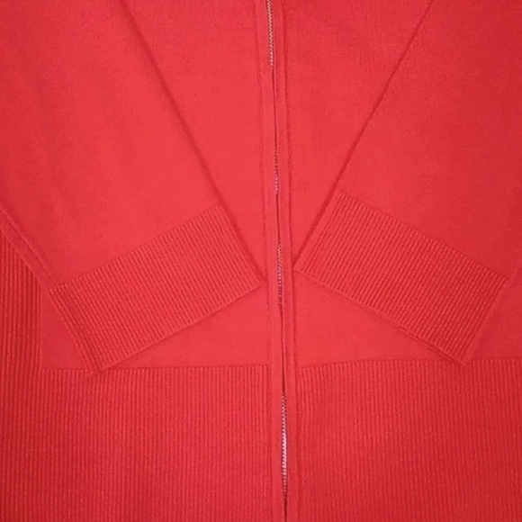 Red Chelsea and Theodore Sweater 4023p - Picture 5 of 7